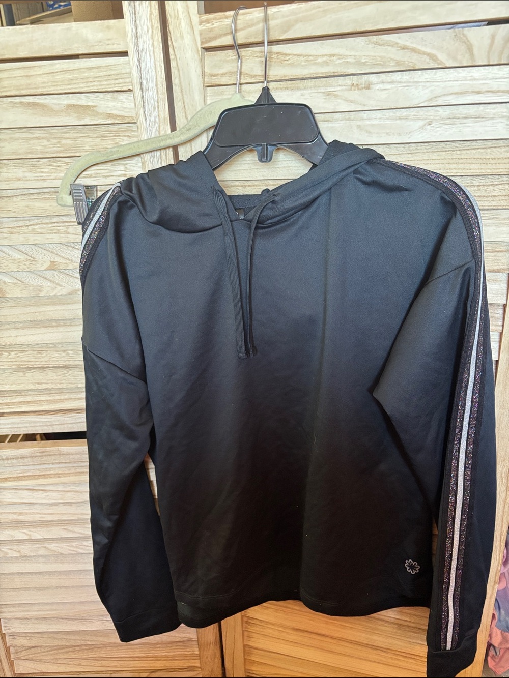 Pro Player Black Hooded Pullover with Sleeve Detail Medium